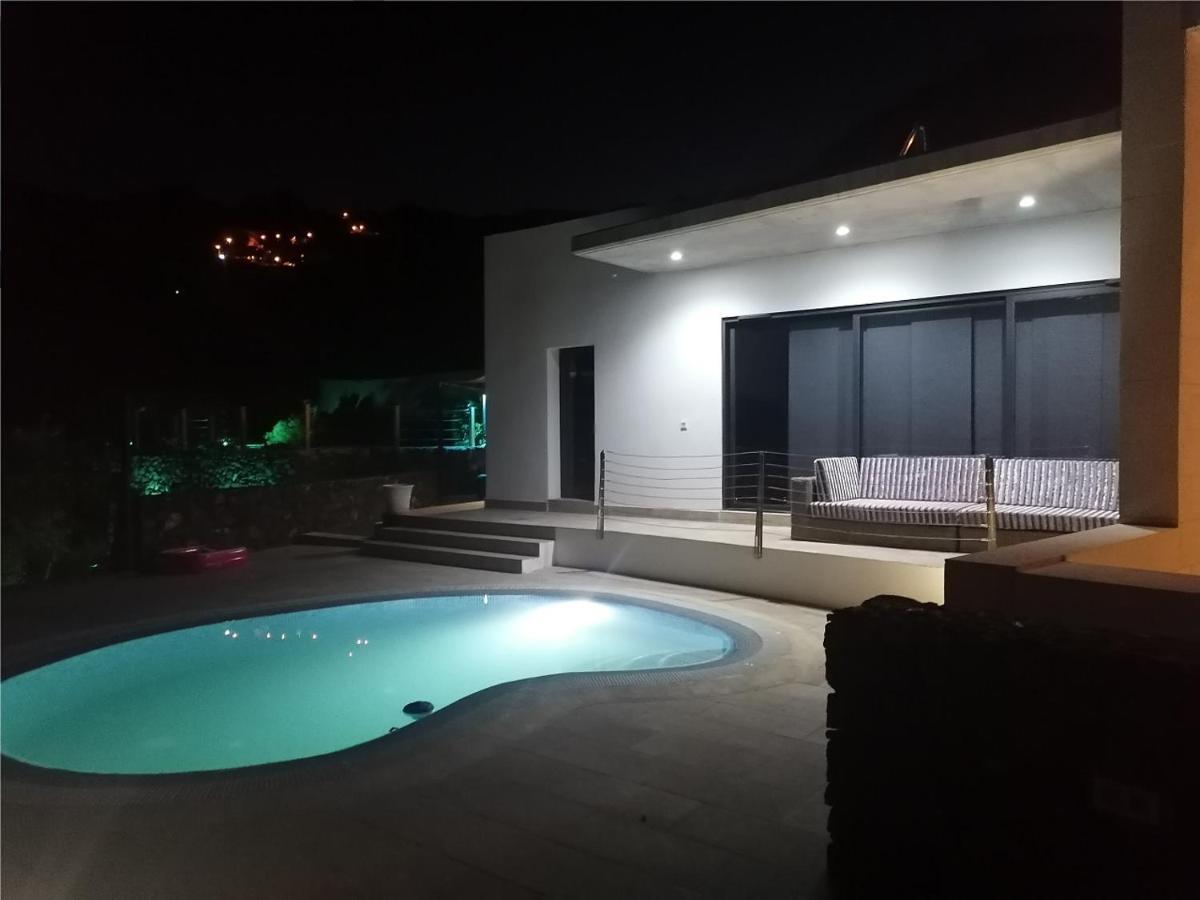 Villa “La Florida” - Wonderful Views - Pool - Wifi كانديلاريا المظهر الخارجي الصورة